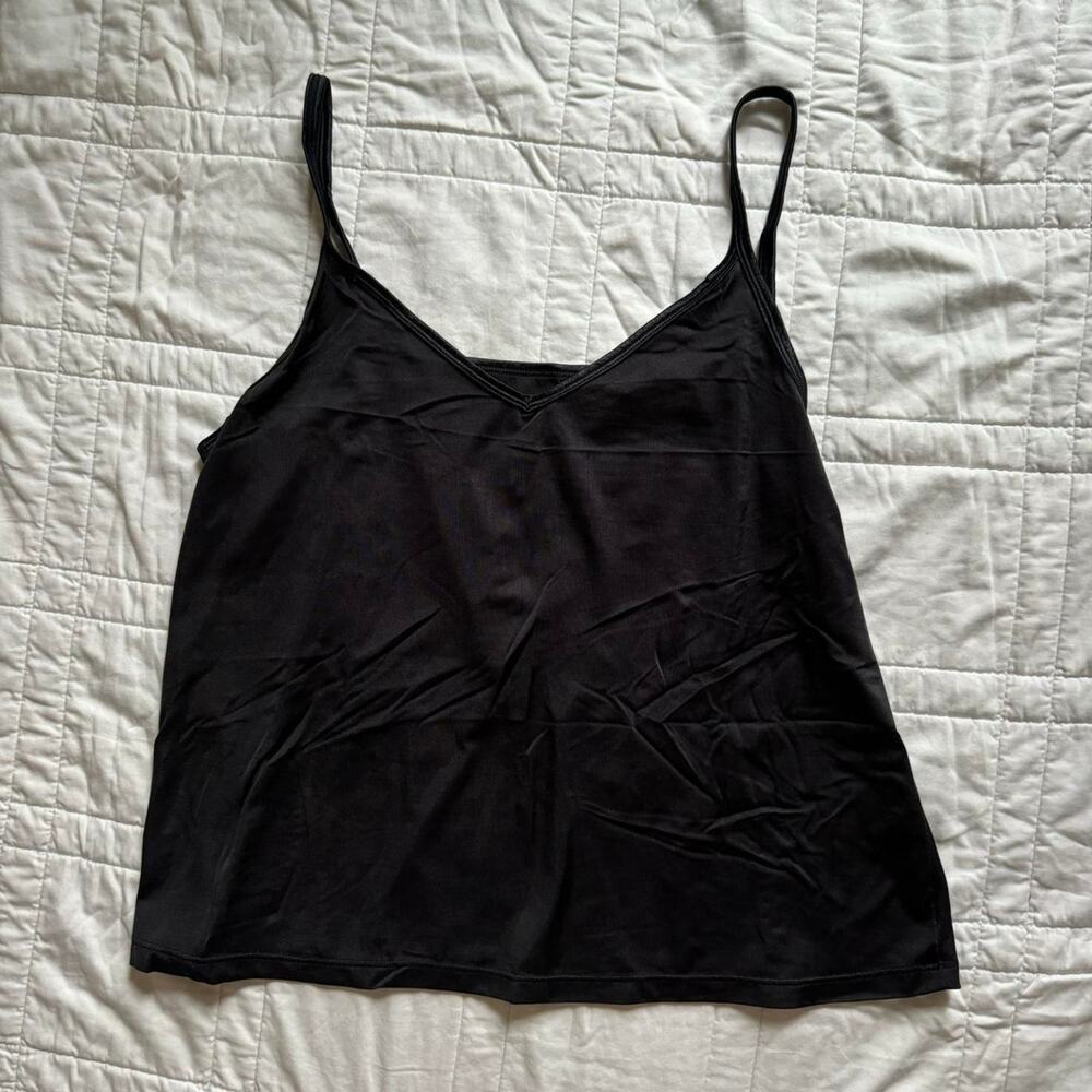 vanity fair Dainty black basic‎ cami womens L 38/44 stretch minimalist capsule